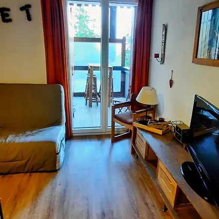 Avec Balcon - Le Sauze Apartment
